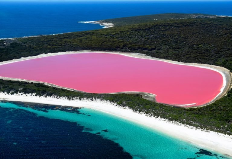 pink lakes western australia